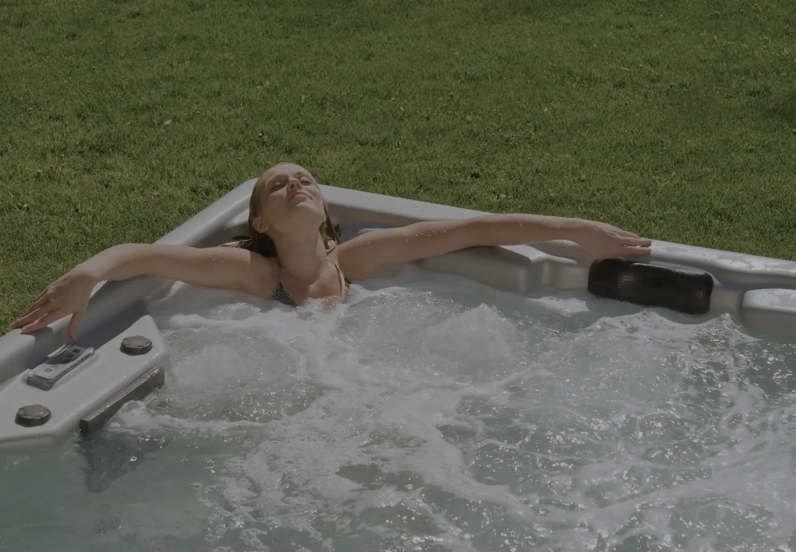 Jacuzzis Rental & Outdoor Spa Sales in Dubai